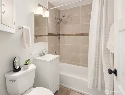 Bath - 3504 NE 93rd St, Seattle, WA 98115 photo 1 of 1