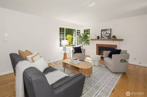 Living - 3504 NE 93rd St, Seattle, WA 98115 photo 1 of 3