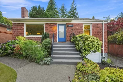8701 29th Ave NW, Seattle, WA 98117