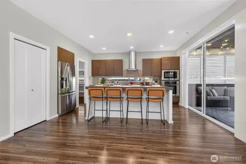 Kitchen - 16913 37th Dr SE, Bothell, WA 98012 photo 1 of 3