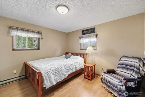 Bedroom - 62 Roupe Rd, Sequim, WA 98382 photo 2 of 2