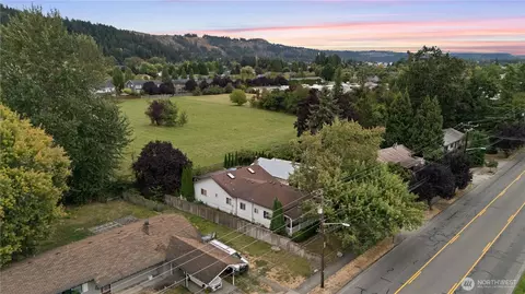 View/Area - 4721 E Valley Hwy E, Sumner, WA 98390 photo 1 of 2