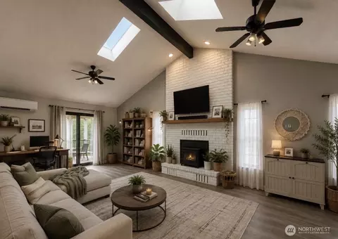 Living - 4721 E Valley Hwy E, Sumner, WA 98390 photo 1 of 1
