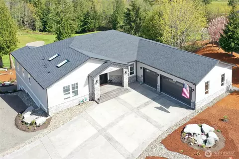 22822 Tranquility Pl NE, Kingston, WA 98346
