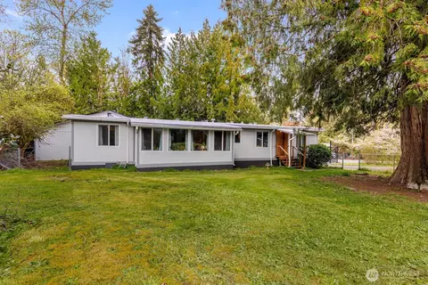 18405 SE 162nd St, Renton, WA 98058