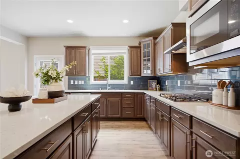 Kitchen - 4313 235th Pl SE, Bothell, WA 98021 photo 3 of 4