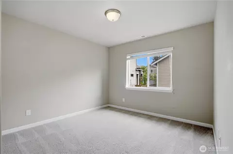 Bedroom - 4313 235th Pl SE, Bothell, WA 98021 photo 5 of 6