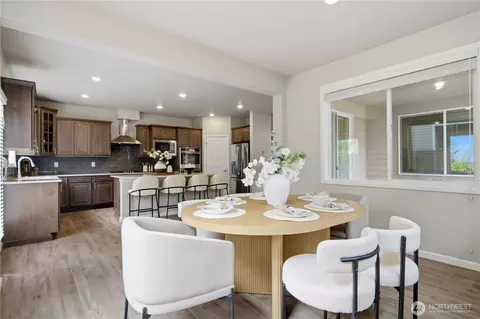 Dining - 4313 235th Pl SE, Bothell, WA 98021 photo 2 of 2