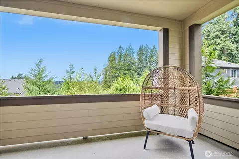 Exterior - 4313 235th Pl SE, Bothell, WA 98021 photo 3 of 5