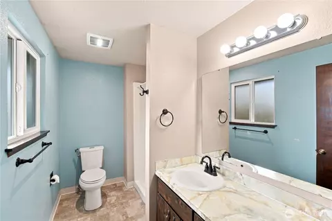 Bath - 7729 192nd St E, Spanaway, WA 98387 photo 1 of 2