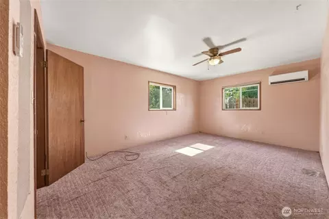 Bedroom - 35 Second St, Dixie, WA 99329 photo 1 of 8