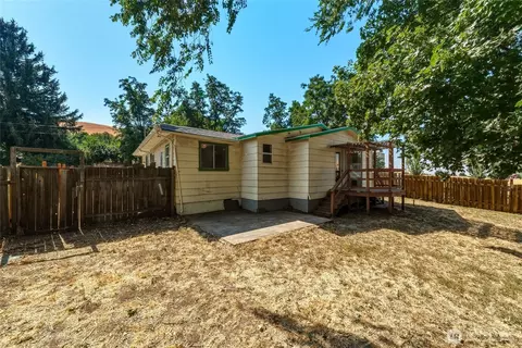Exterior - 35 Second St, Dixie, WA 99329 photo 5 of 7