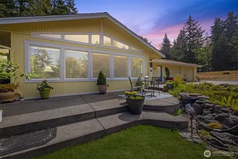 203 Levig Rd, Port Angeles, WA 98362