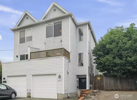 5243 40th Ave NE, Seattle, WA 98105