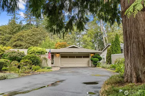 8126 70th Avenue Ct SW, Lakewood, WA 98499