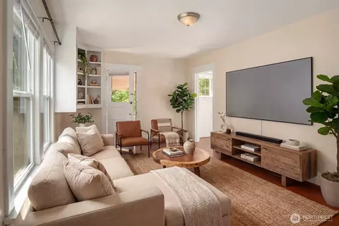 Living - 2215 E Aloha St, Seattle, WA 98112 photo 2 of 2