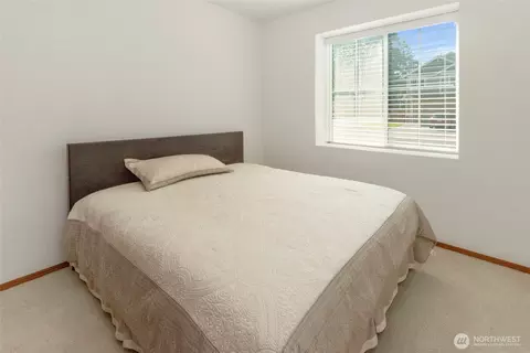 Bedroom - 627 182nd St E, Spanaway, WA 98387 photo 3 of 4