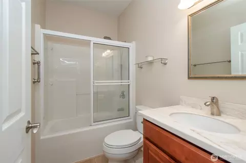 Bath - 431 Blakely Blvd, Sequim, WA 98382 photo 1 of 4