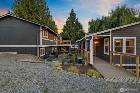 13115 80th Ave NE, Kirkland, WA 98034