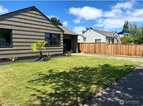 Other - 947 20th Ave, Longview, WA 98632 photo 2 of 7