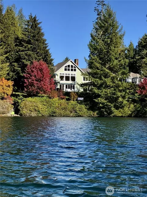 81 W Ludlow Point Rd, Port Ludlow, WA 98365