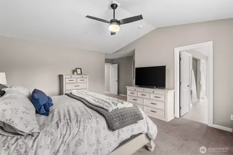 Bedroom - 23240 46th Ave E, Spanaway, WA 98387 photo 3 of 5
