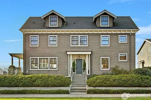 3203 43rd Ave W, Seattle, WA 98199