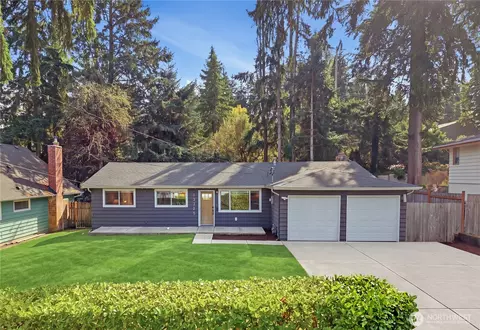 13725 NE 70th Pl, Redmond, WA 98052