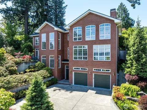 6681 NE Windermere Rd, Seattle, WA 98115