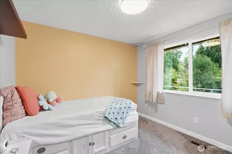 Bedroom - 1013 187th St E, Spanaway, WA 98387 photo 2 of 4