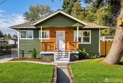 1665 S 42nd St, Tacoma, WA 98418