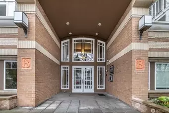 1545 NW 57th St #627, Seattle, WA 98107