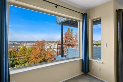 919 High St #202, Bellingham, WA 98225