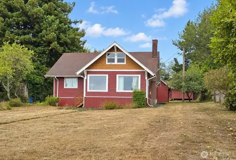 508 Cedar St NE, Ilwaco, WA 98624