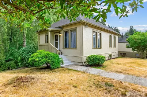 451 Tracy Ave N, Port Orchard, WA 98366