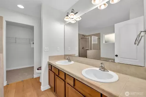 Bath - 126 197th St SW, Bothell, WA 98012 photo 1 of 1