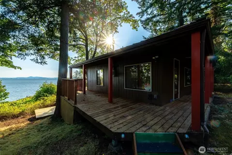 Exterior - 3164 Chuckanut Dr, Bow, WA 98232 photo 7 of 8