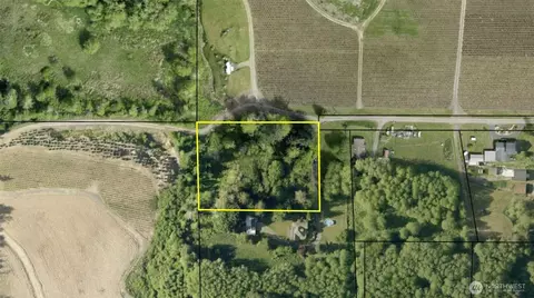 228 Schoonover Rd, Mossyrock, WA 98564