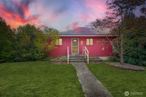 12524 13th Ave SW, Burien, WA 98146