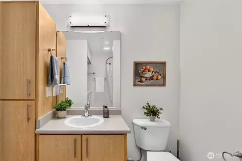 Bath - 10709 Valley View Rd #C103, Bothell, WA 98011 photo 3 of 3