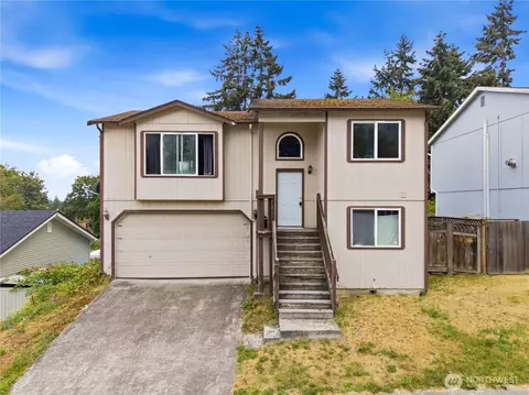 5214 S Traftton St, Tacoma, WA 98409