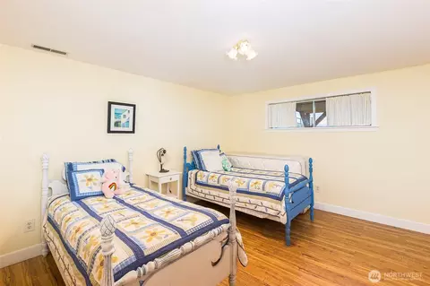 Bedroom - 4629 Happy Valley Rd, Sequim, WA 98382 photo 1 of 6
