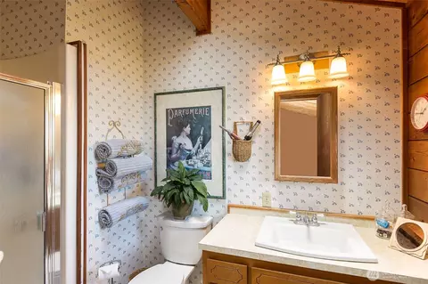 Bath - 4629 Happy Valley Rd, Sequim, WA 98382 photo 3 of 3