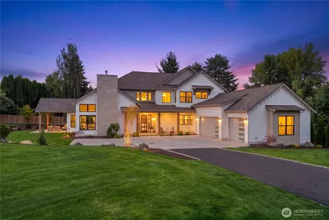 17218 NE 17220 Ne Woodinville Duvall Rd, Woodinville, WA 98072