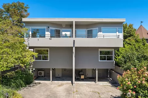 611 Bell St #1, Edmonds, WA 98020