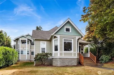1406 Franklin St, Bellingham, WA 98225