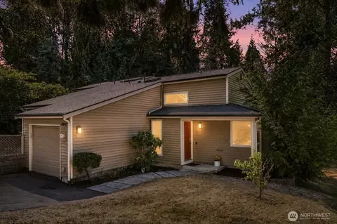 11411 102nd Ct NE, Kirkland, WA 98033