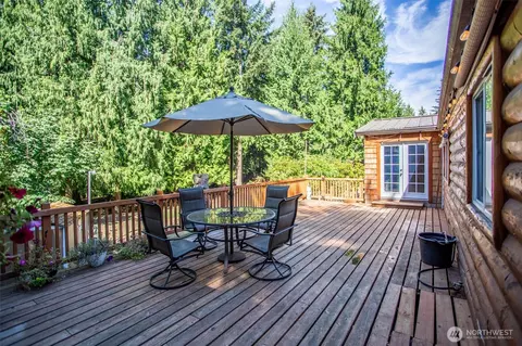 Exterior - 18716 215th Ave E, Orting, WA 98360 photo 6 of 11