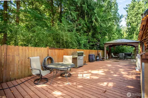 Exterior - 18716 215th Ave E, Orting, WA 98360 photo 7 of 11