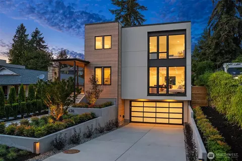 436 7th Ave, Kirkland, WA 98033